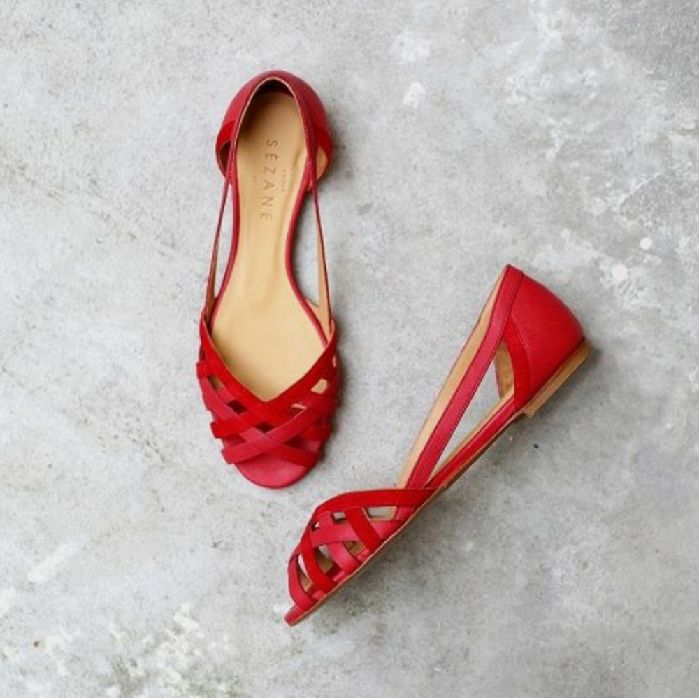 ISO sezane flats size 9